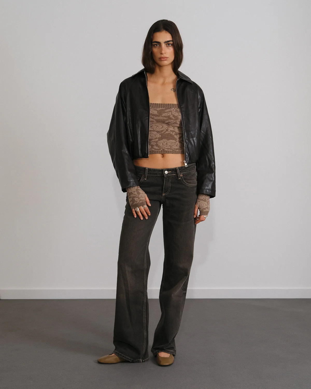 Carmela's Sleeves - Image 6