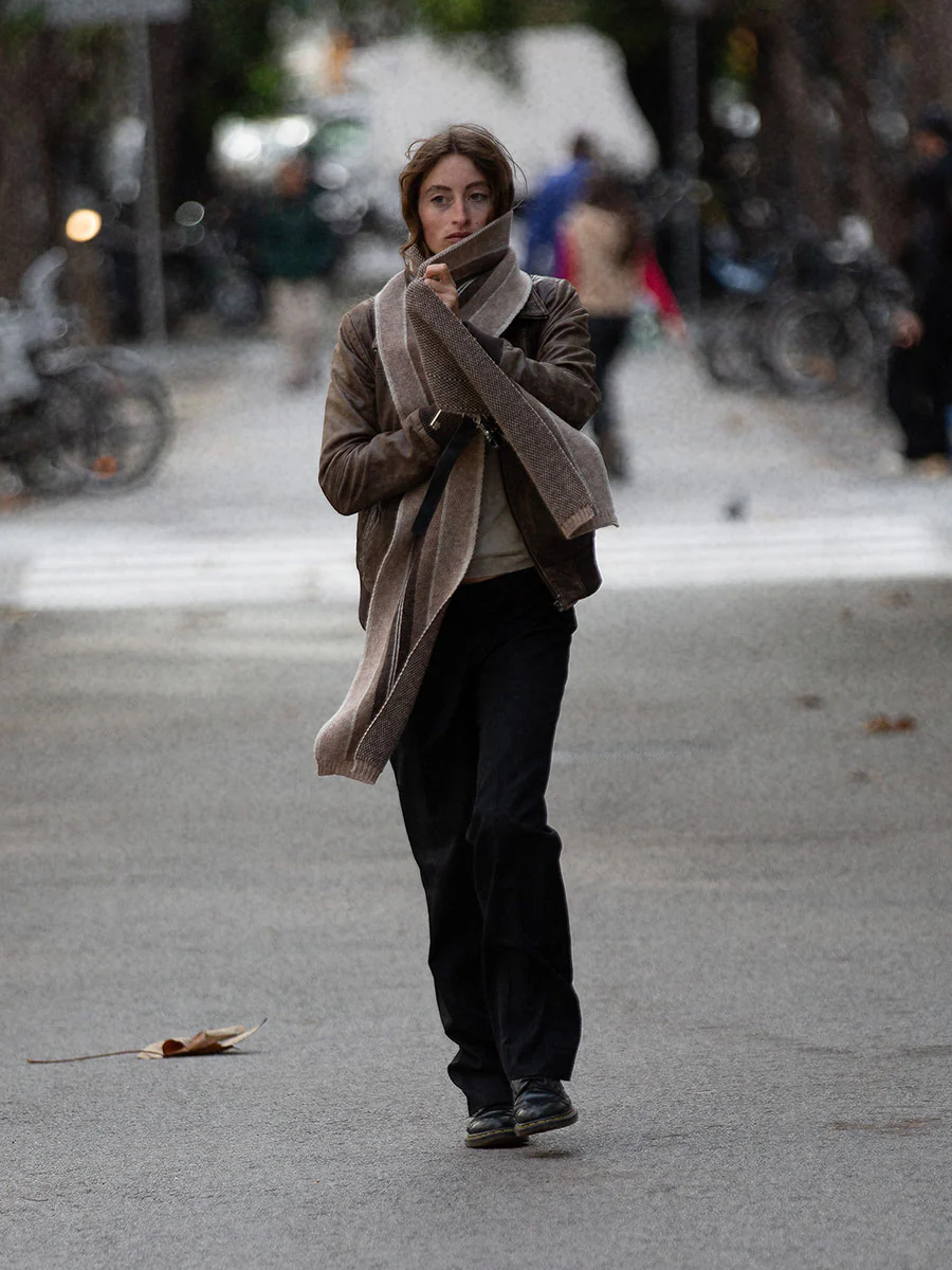 Ginebra's Scarf - Image 9