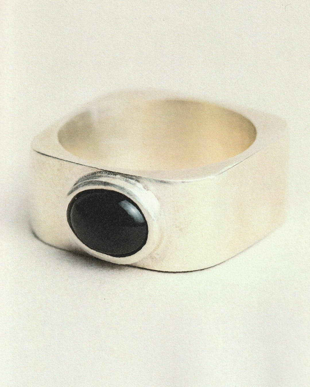 Monique's Ring - Image 9
